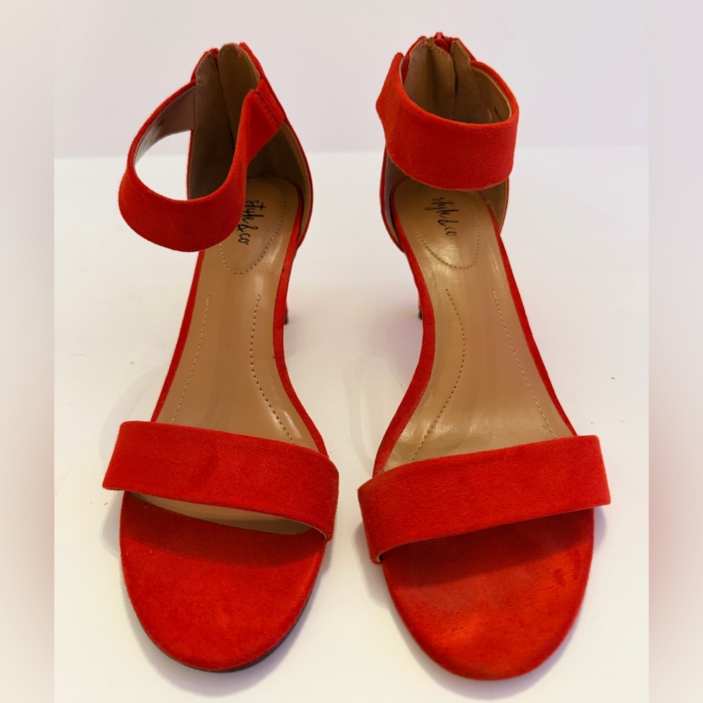 Style & Co. Scarlet Red Suede Heels Size 8 1/2 M - Picture 1 of 8